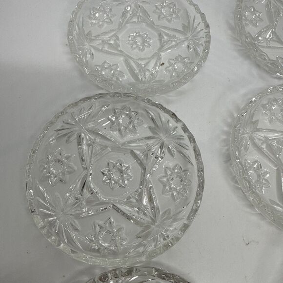 SET OF 6 VTG ANCHOR HOCKING PRESCUT CLEAR GLASS COASTERS SCALLOPED - Picture 2 of 4